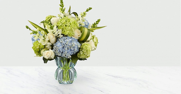 HYDRANGEA & ROSES LOVING REMEMBRANCE